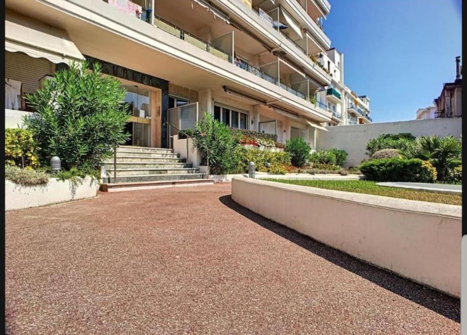 אנטיב Lumineux, Ensoleillee, Proche Plage ,Coeur De Centre Ville, Chaleureux, מראה חיצוני תמונה